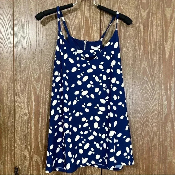 Bar III Tops - Bar III Essentials NWT Women's Blouse Navy Blue Abstract Design Sz Large Casual